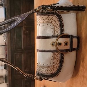 Gorgeous Coach Shoulder Bag 👜👜